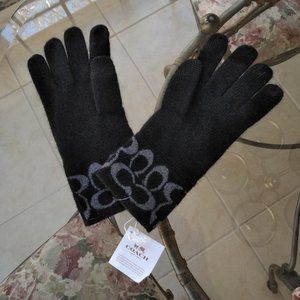 Coach Knit Gloves with Tags Black w Gray Logo NEW